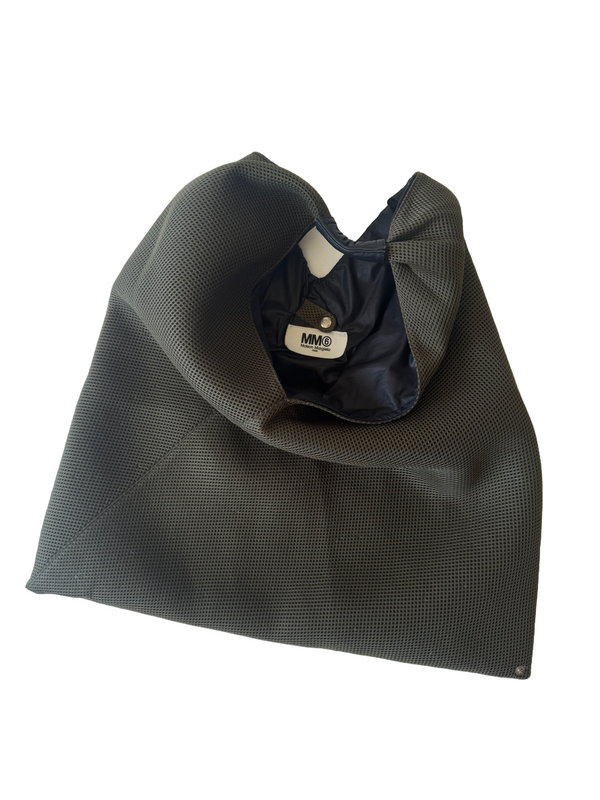 MM6 Triangle Bag